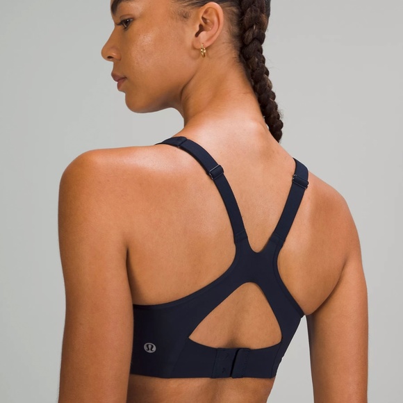 Lululemon All Powered Up Bra *Medium Support | TrueNavy | 32DD | New (w/ tags) - Picture 5 of 5